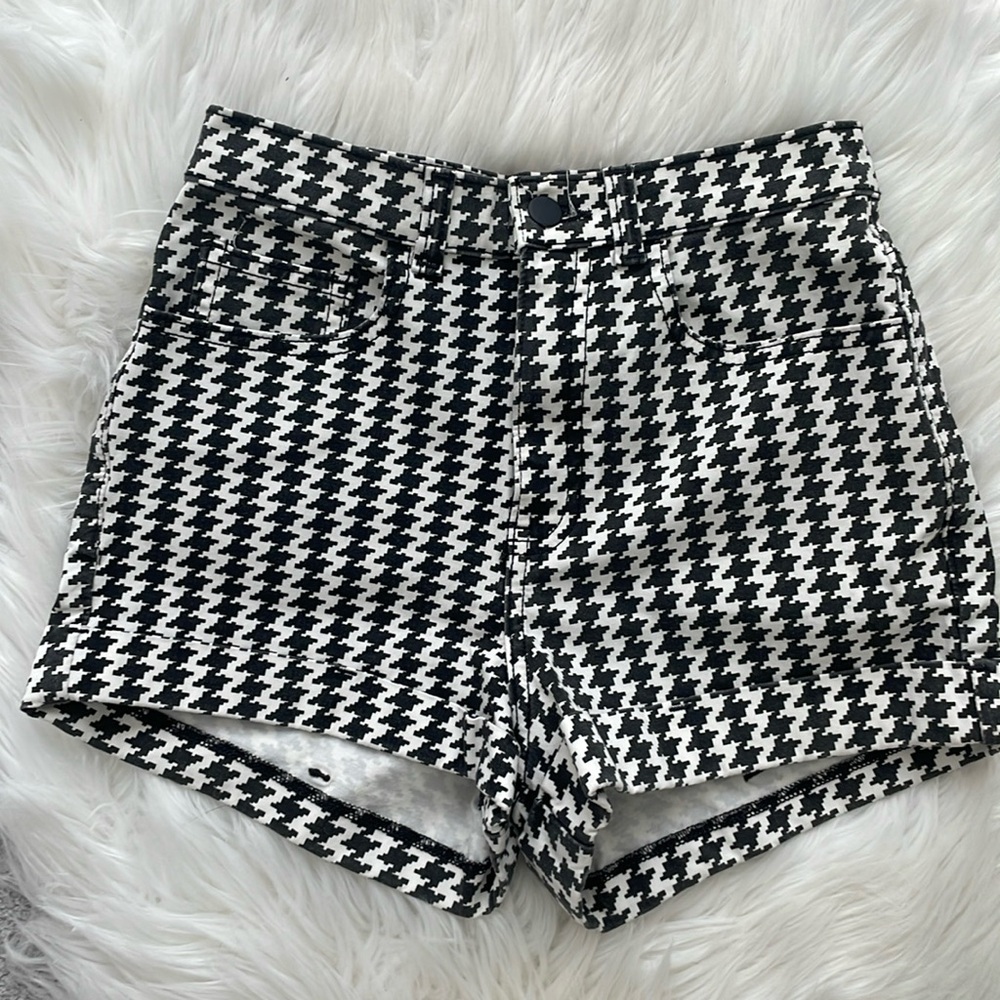 American Apparel Houndstooth shorts